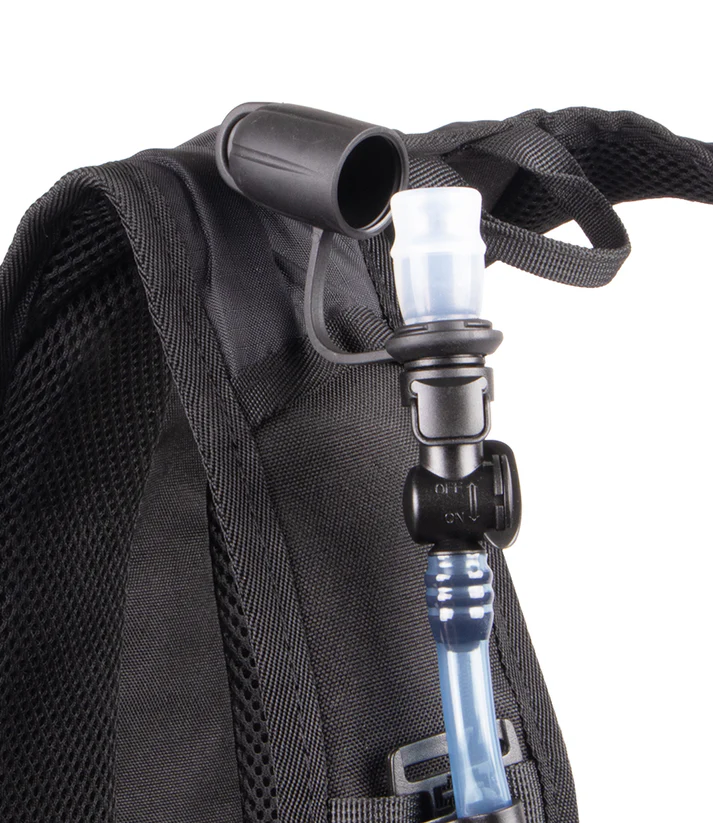 Cramster_Oasis_HydrationBag_04