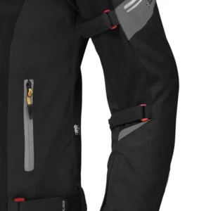 Feature1–700×1090