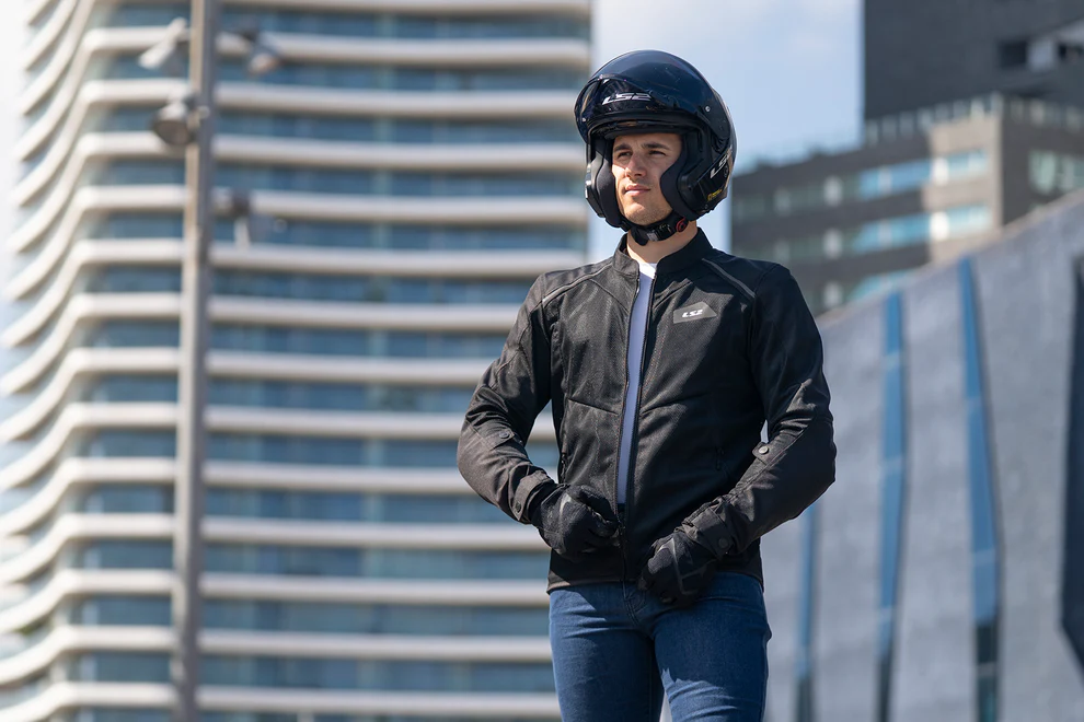 49515B-DD5F10-1755590164