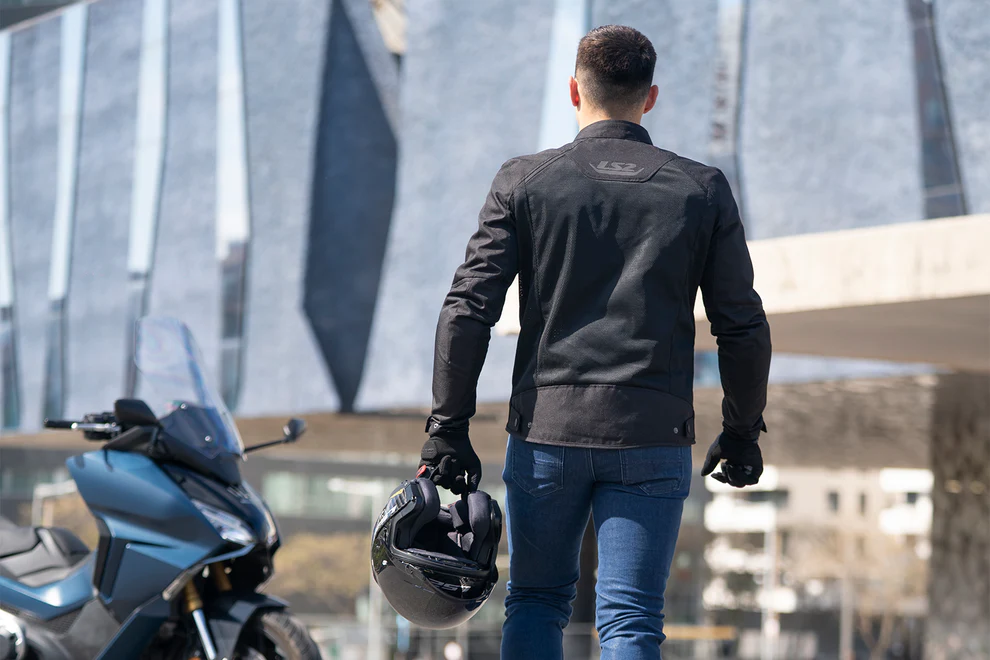 569895-55E97C-1755590166