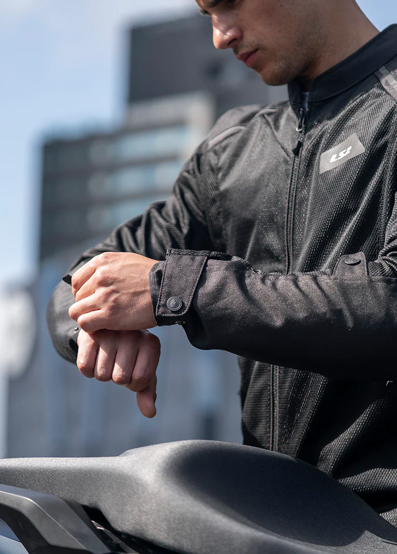 6B95CD-019257-1755590291