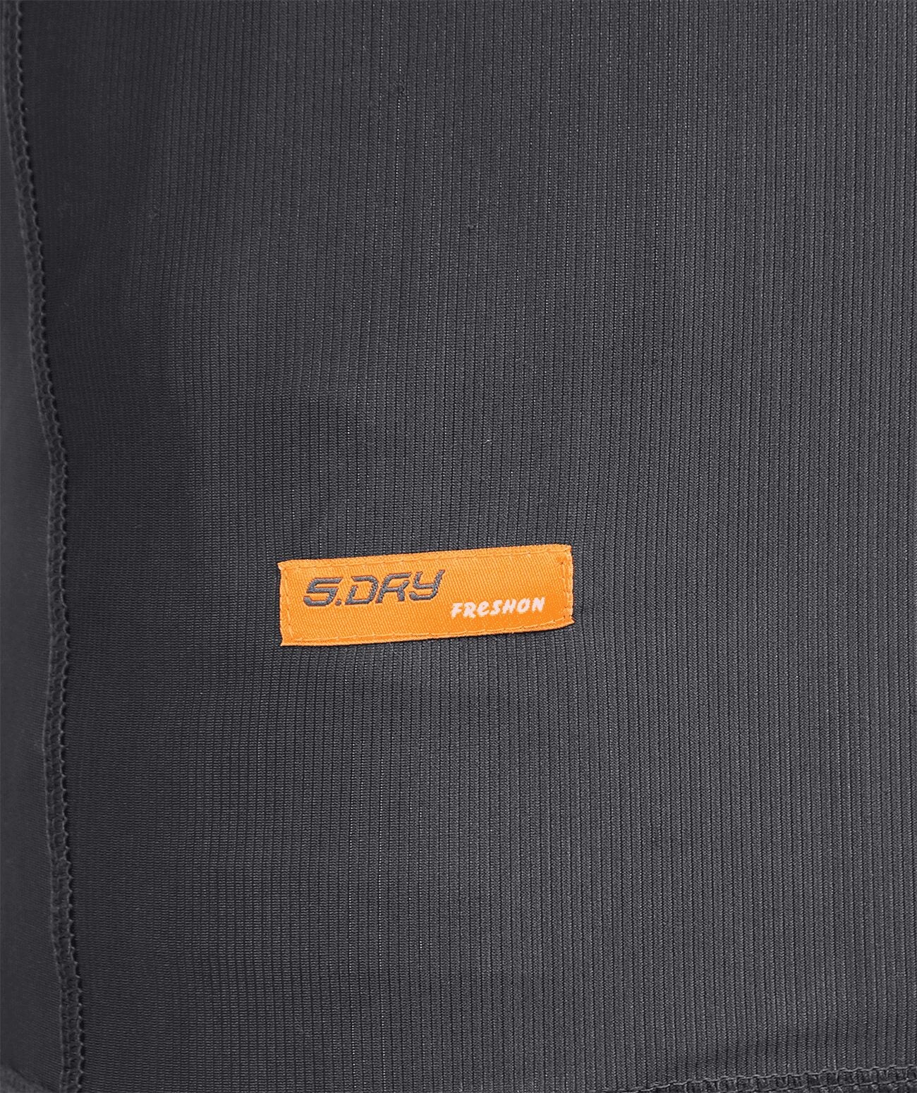 s1000-top-grey-3-min s1000-top-grey-3-min